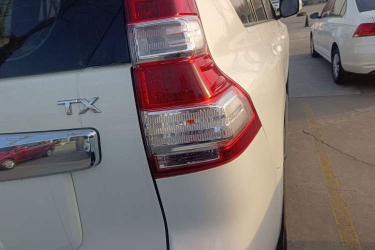 Used Toyota Prado 2016 2.7L Automatic Standard Edition