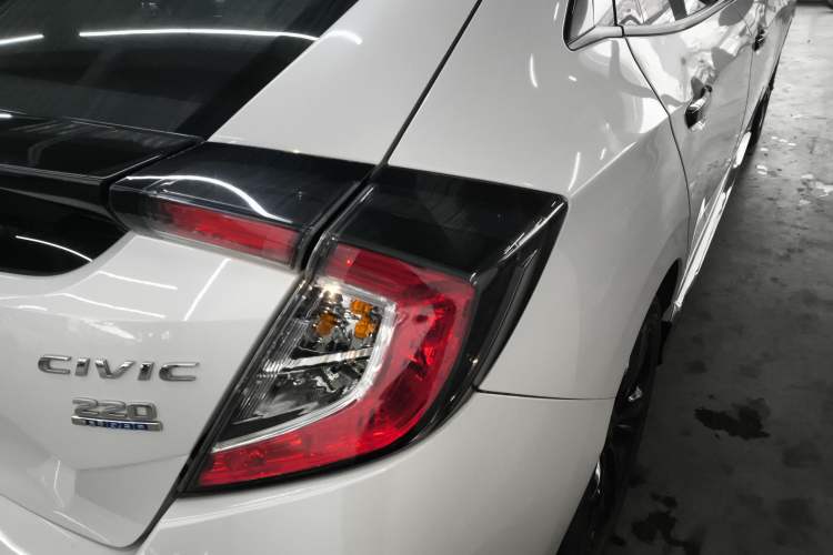 Used Honda Civic 2021 HATCHBACK 220TURBO CVT Dynamic Control
