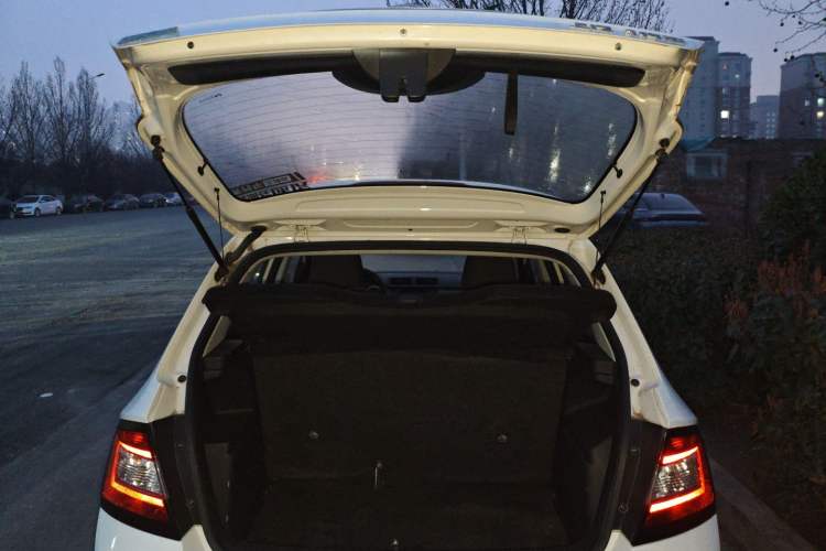 Used Skoda Fabia 2017 1.4L Manual Enjoy Edition
