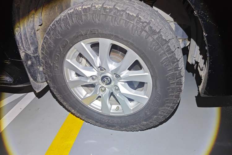 Used Toyota Land Cruiser 
