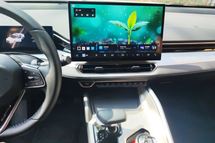 Used Geely Auto Preface 2025 Dongfang Yao 1.5TD Fuyao Edition
