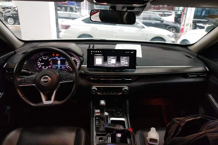 Used Nissan Teana 2022 2.0L XL-TLS Enjoyment Edition Center Console