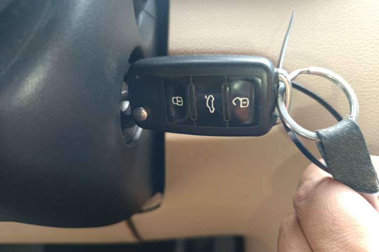 Used Volkswagen Touran 2015 1.4T DSG Comfort Edition 5 Seats
