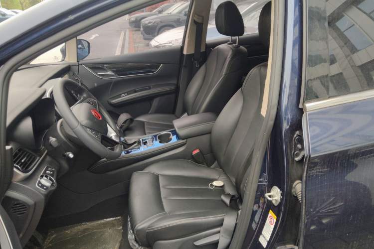 Used BYD Song MAX 2017 1.5T Automatic Smart Connect Elite 7-Seater Left Front Seat