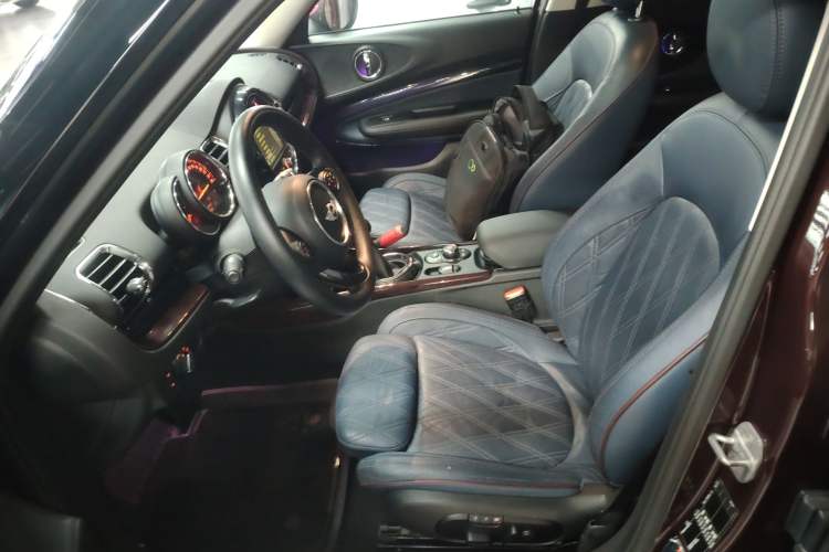 Used MINI Clubman 2016 Revised Version 1.5T COOPER Connoisseur Edition