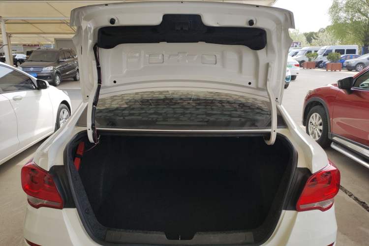 Used Chevrolet Cavalier 2018 320 Manual Xinyue Edition