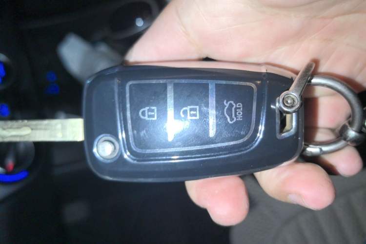 Used Hyundai Celesta 2018 1.6L Automatic GL Enjoyment Version China V Standard