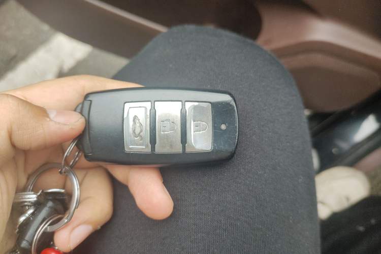 Used FORTHING SX6 2016 1.6L Manual Luxury Model Vehicle Key