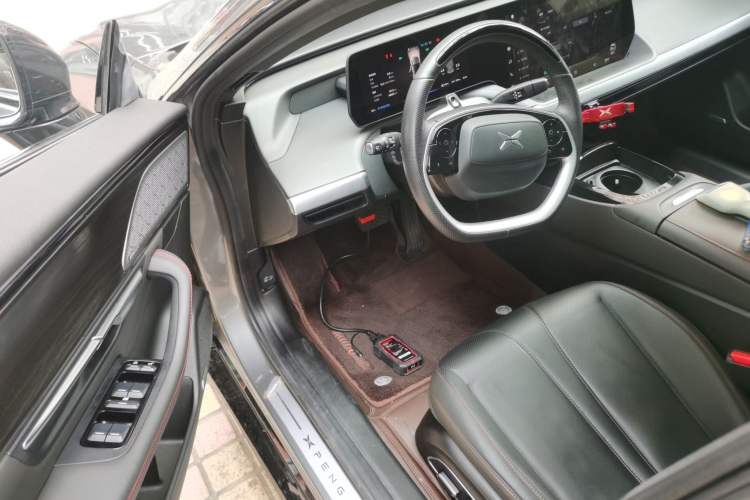 Used XPeng P7 2022 670E+ Pengyi Edition
