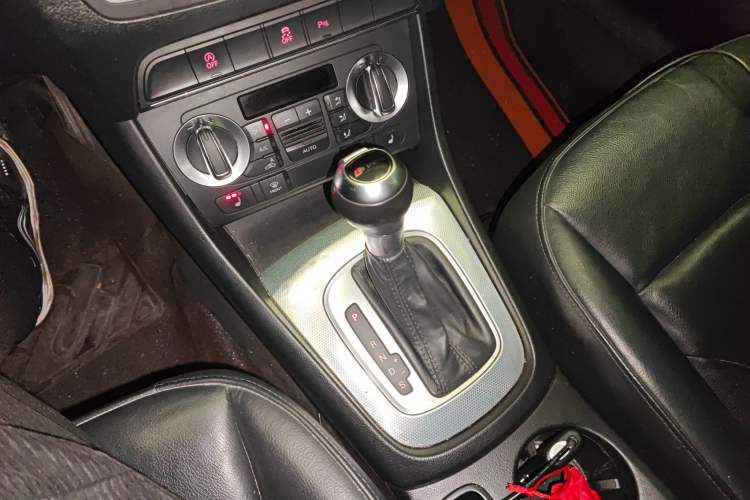 Used Audi Q3 2015 35 TFSI Comfort Model