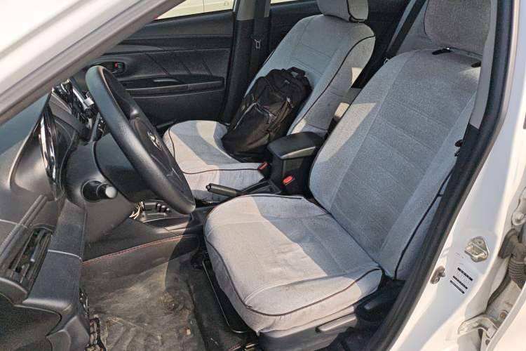 Used Toyota YARiS L Zhi Xuan 2016 Revised 1.5E CVT Charming Edition
