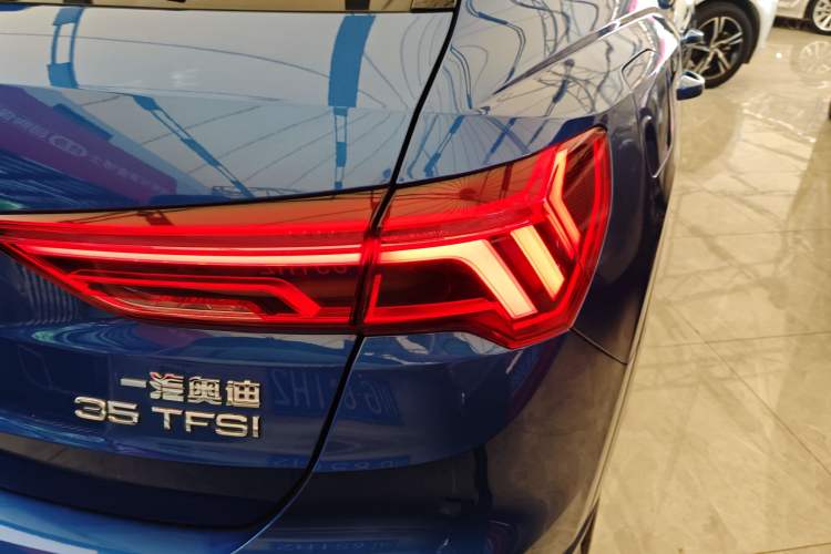 Used Audi Q3 2020 35 TFSI Fashion Dynamic Model Right Rear Taillight