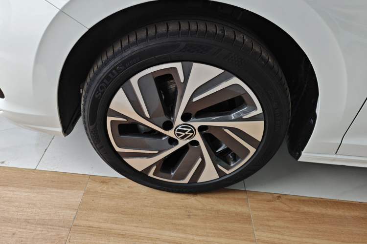 Used Volkswagen Bora 2025 Model, Facelifted 300TSI DSG Zunxing Edition Exterior 4