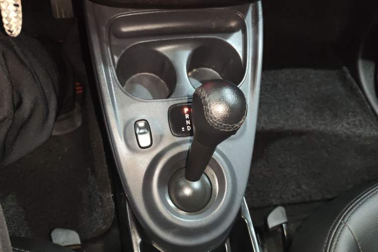 Used smart forfour 2016 1.0L 52 kW Dynamic Edition