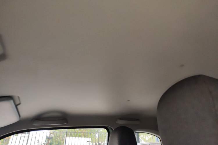 Used Wuling Hongguang MINIEV 2022 Macaron Premium Model – Lithium Iron Phosphate