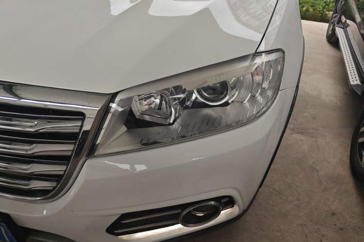 Used Haval H6 2015 Sport Edition 1.5T Automatic Two-Wheel Drive Luxury Model