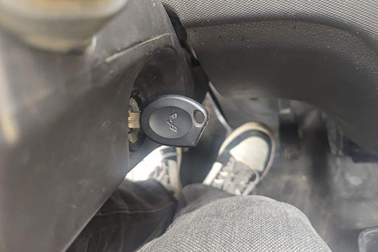 Used Wuling Rongguang 2015 1.2L S Base Model CNG