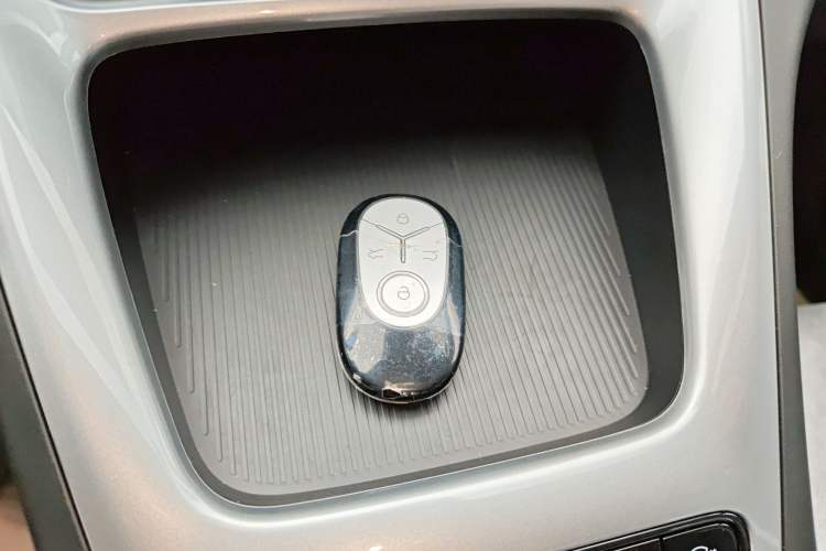 Used Geely Galaxy Geome 2026 Model 310km Youth Edition Vehicle Key