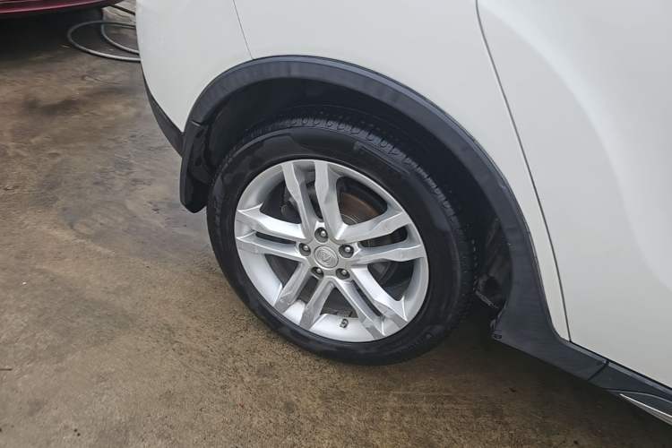 Used CHANGAN CS35 2017 1.6L Manual Luxury Model Right Rear Wheel Hub