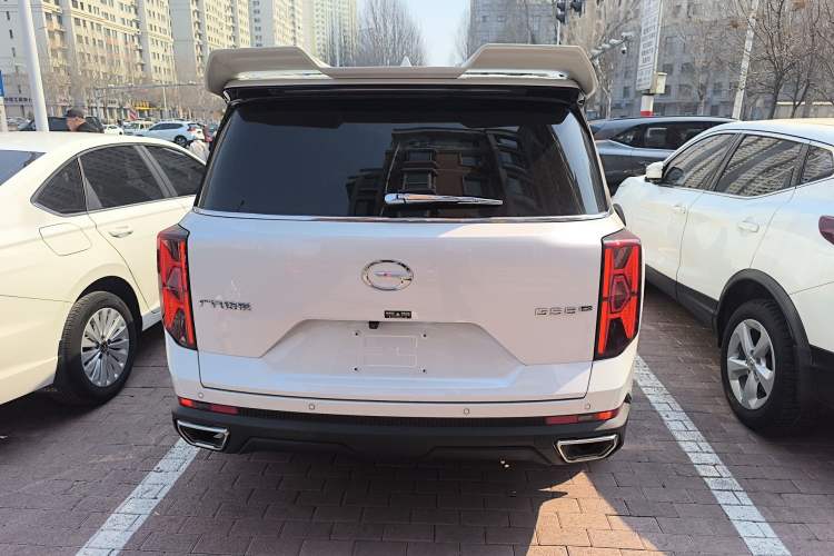 Used GAC Trumpchi GS8 2024 Linghang Series 2.0 TGDI Four-Wheel Drive Luxury Smart Connectivity Version