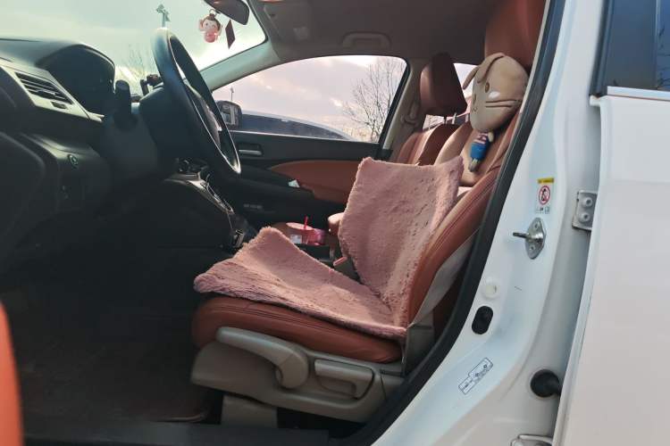 Used Honda CR-V 2012 2.0L two-wheel drive urban version