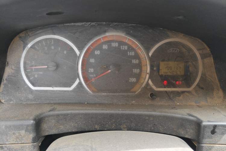 Used FORTHING Lingzhi 2010 2.0L CMV 4G63