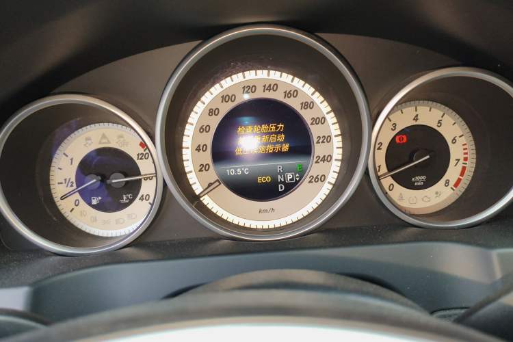 Used Mercedes-Benz E-Class 2014 E 200 Coupe Instrument Cluster
