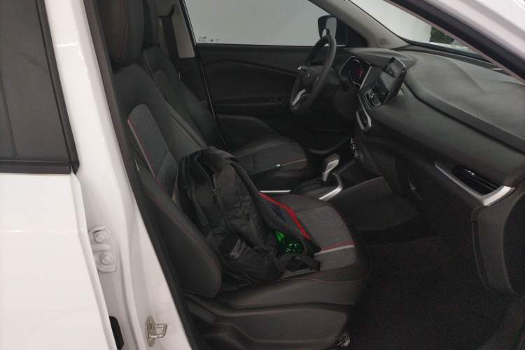 Used Chevrolet Trax 2019 Redline 335T CVT Top-Tier Model China VI Standard