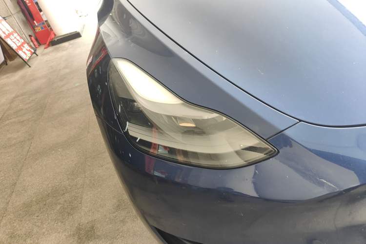 Used Tesla Model Y 2021 Standard Range Rear-Wheel Drive Version
