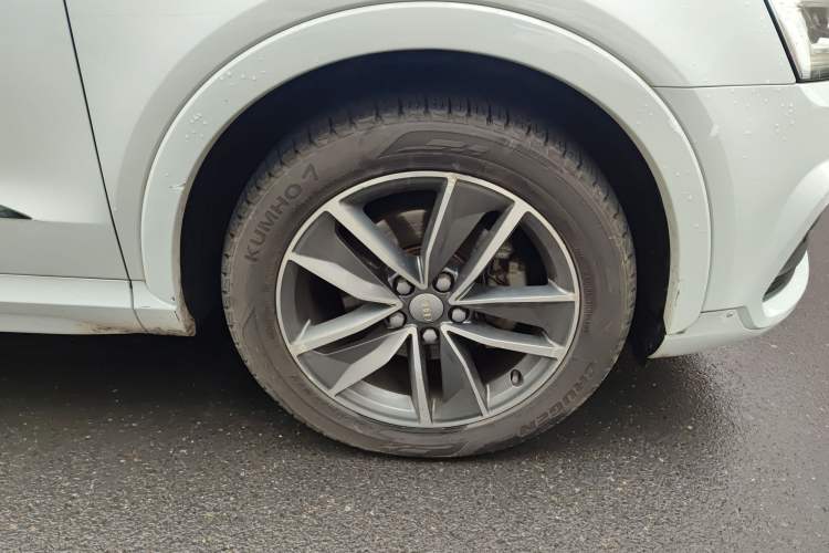 Used Audi Q3 2016 40 TFSI quattro all-wheel-drive sport model