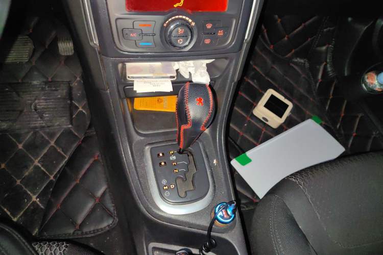 Used Peugeot 308 2014 Enjoyment Edition Classic 1.6L Automatic Fashion Model Gear Lever