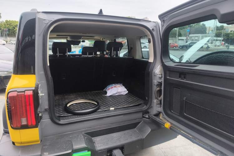 Used Tank 300 2023 Off-Road Edition 2.0T Challenger
