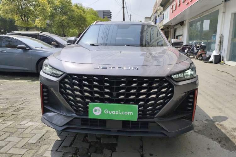 Used JETOUR X70 PRO 2023 1.5T DCT Comfort Edition 5 Seats