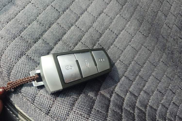 Used Volkswagen FAW-Volkswagen CC 2012 1.8TSI Elite Edition Vehicle Key