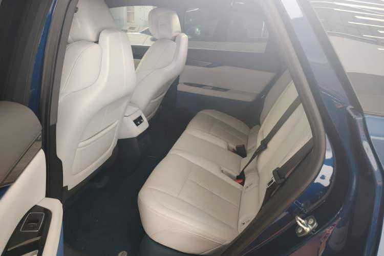 Used Cadillac OPTIQ 2024 Standard Range Version