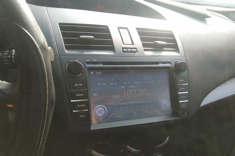 Used Mazda 3 2015 Sedan 1.6L Automatic Elite Model Audio And AC Panel