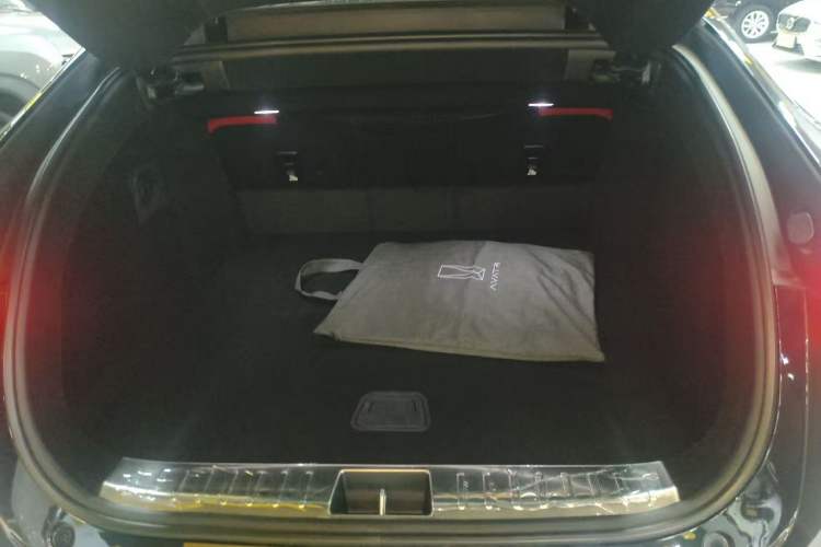 Used Avatr 12 2025 Refresh Master All-Electric Four-Wheel Drive