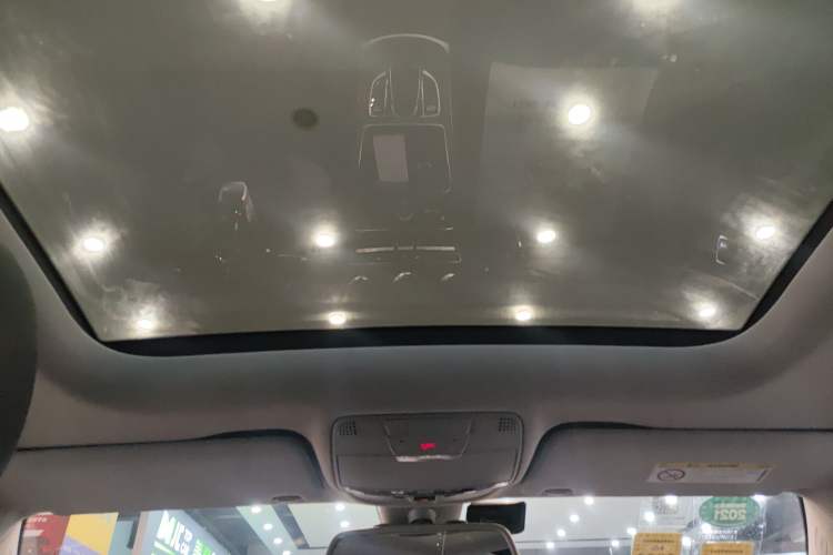 Used Mercedes-Benz C-Class 2015 C 200 station wagon