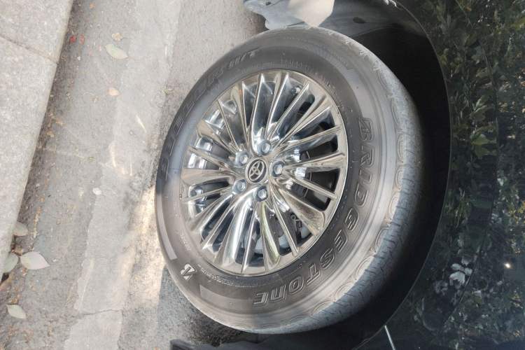 Used Toyota Vellfire 2020 Dual-Engine 2.5L HV Prestige Edition
