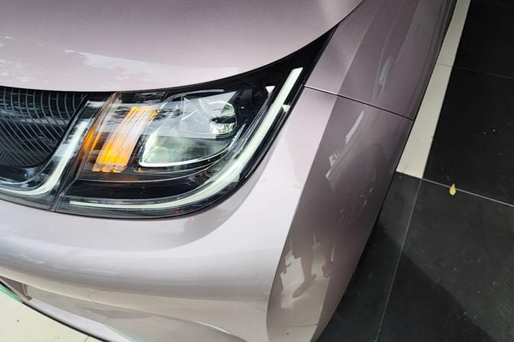 Used BYD Dolphin 2021 405 km Fashion Edition