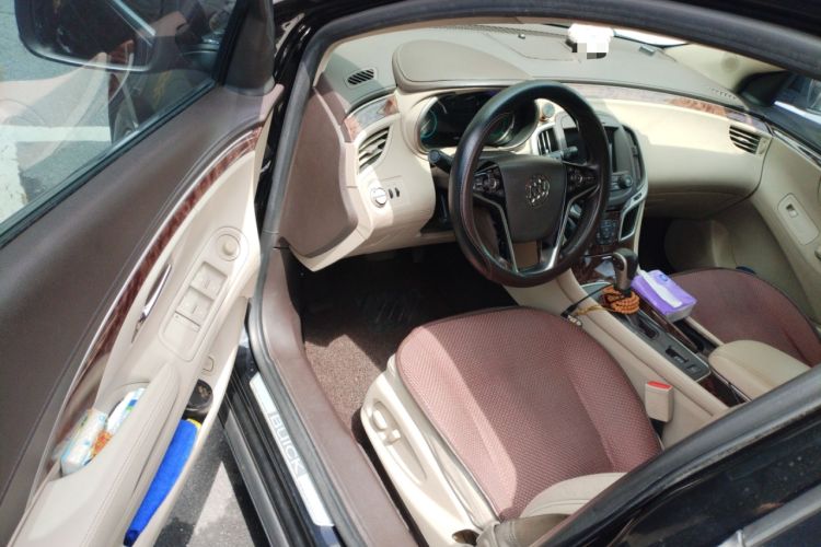 Used Buick LaCrosse 2013 2.4L SIDI Leading Comfort Version Driver Seat