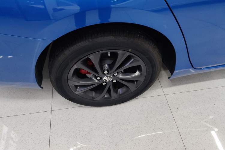 Used Buick Verano 2023 Pro GS Hunter Wind Edition Exterior 5