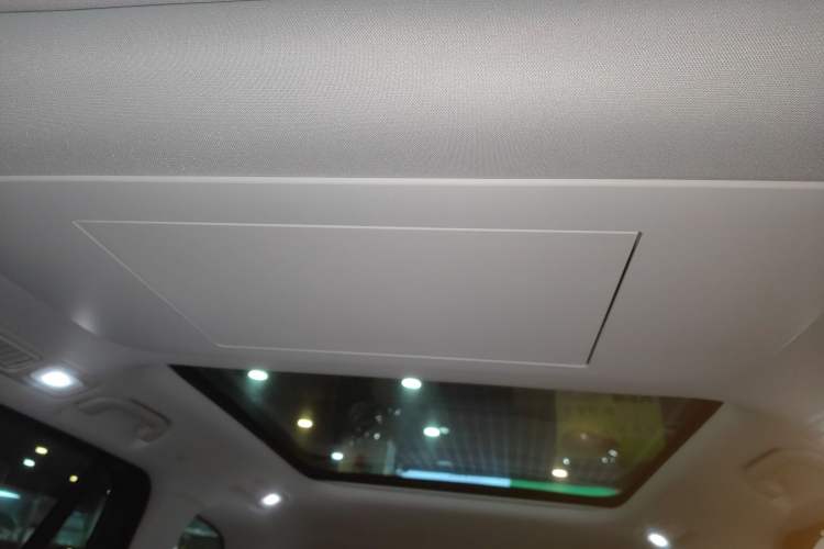 Used Chery T11 2026 Model 220 All-Wheel Drive Family Fun Edition
