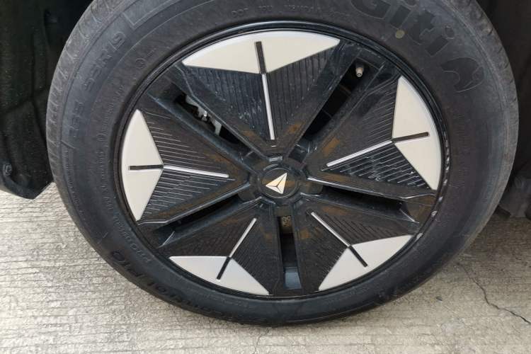 Used Deepal S07 2023 200Max Range-Extended Version