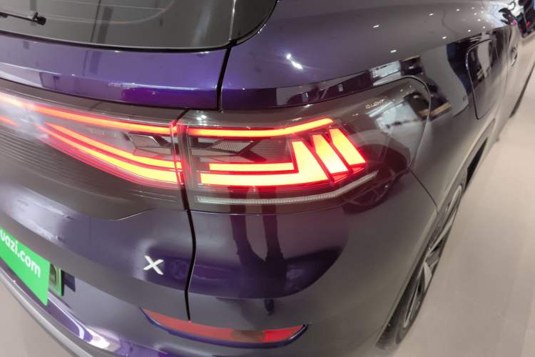 Used Volkswagen ID.6 X 2021 Pro Smart Long-Range Edition Right Rear Taillight