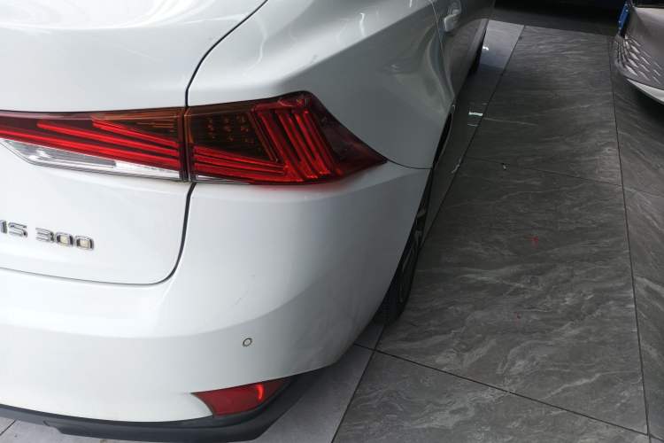 Used Lexus IS 2017 300 F SPORT Edition Right Rear Taillight