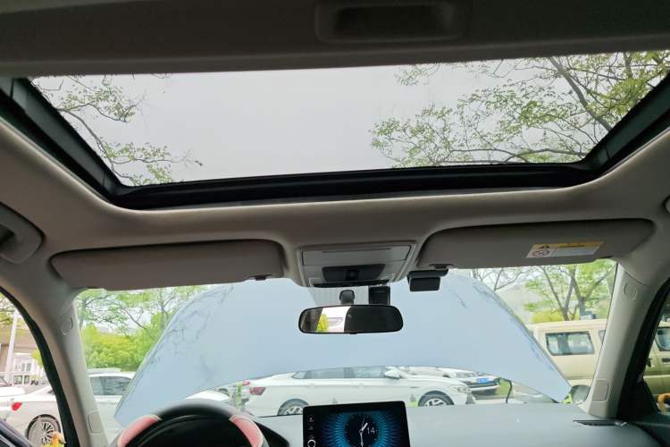 Used Honda Civic 2023 2.0L eHEV Pioneer Edition Headliner