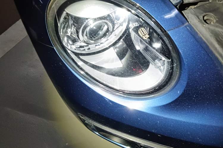 Used Volkswagen Beetle 2018 180TSI Yile Model Right Front Headlight