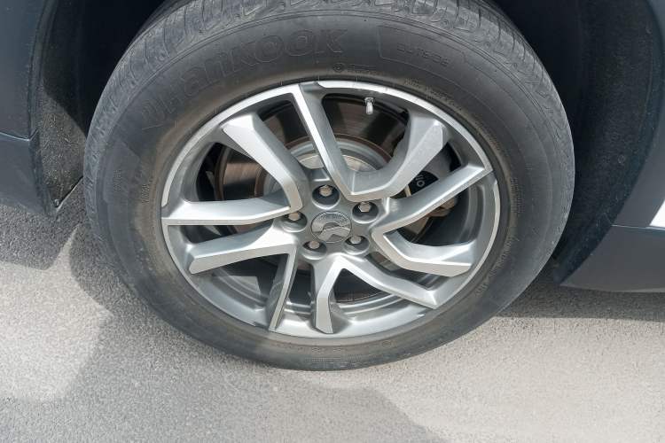 Used Nio ES6 2020 600 km Sport Edition Right Rear Wheel Hub