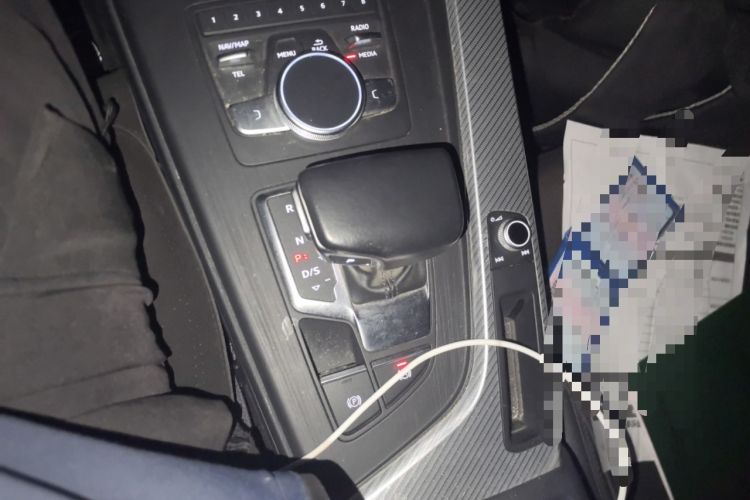 Used Audi A4L 2017 Plus 40 TFSI Fashion Model Gear Lever